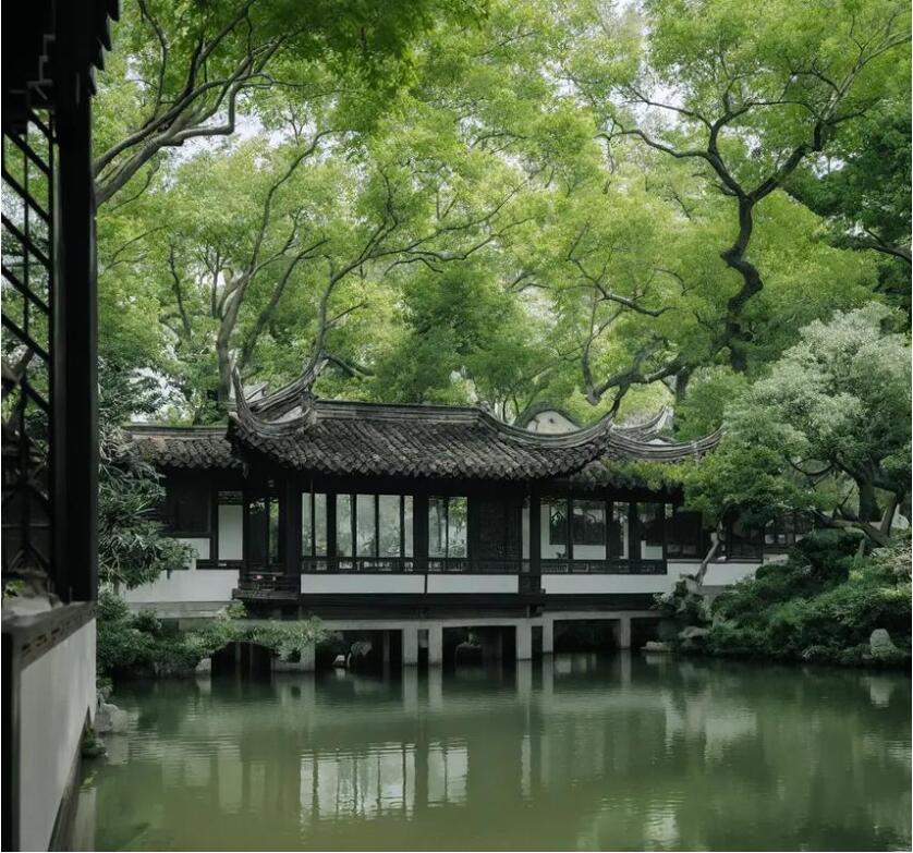 雨湖区摆布餐饮有限公司